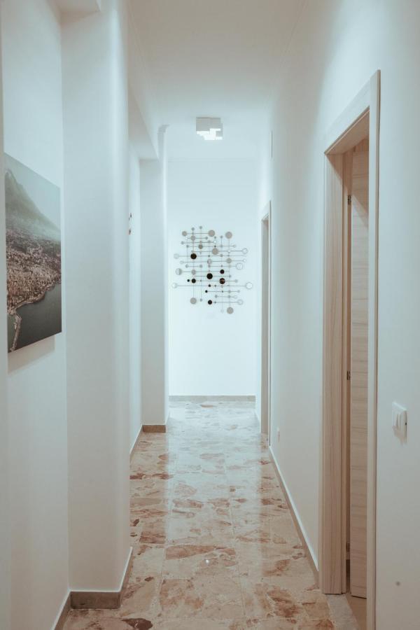 Sostanza - Rooms In Katanya Dış mekan fotoğraf