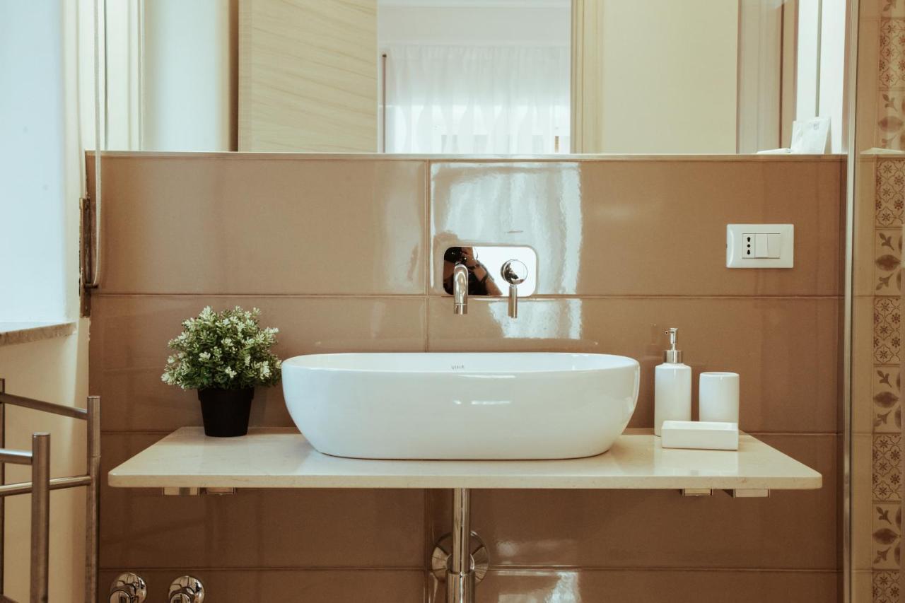 Sostanza - Rooms In Katanya Dış mekan fotoğraf
