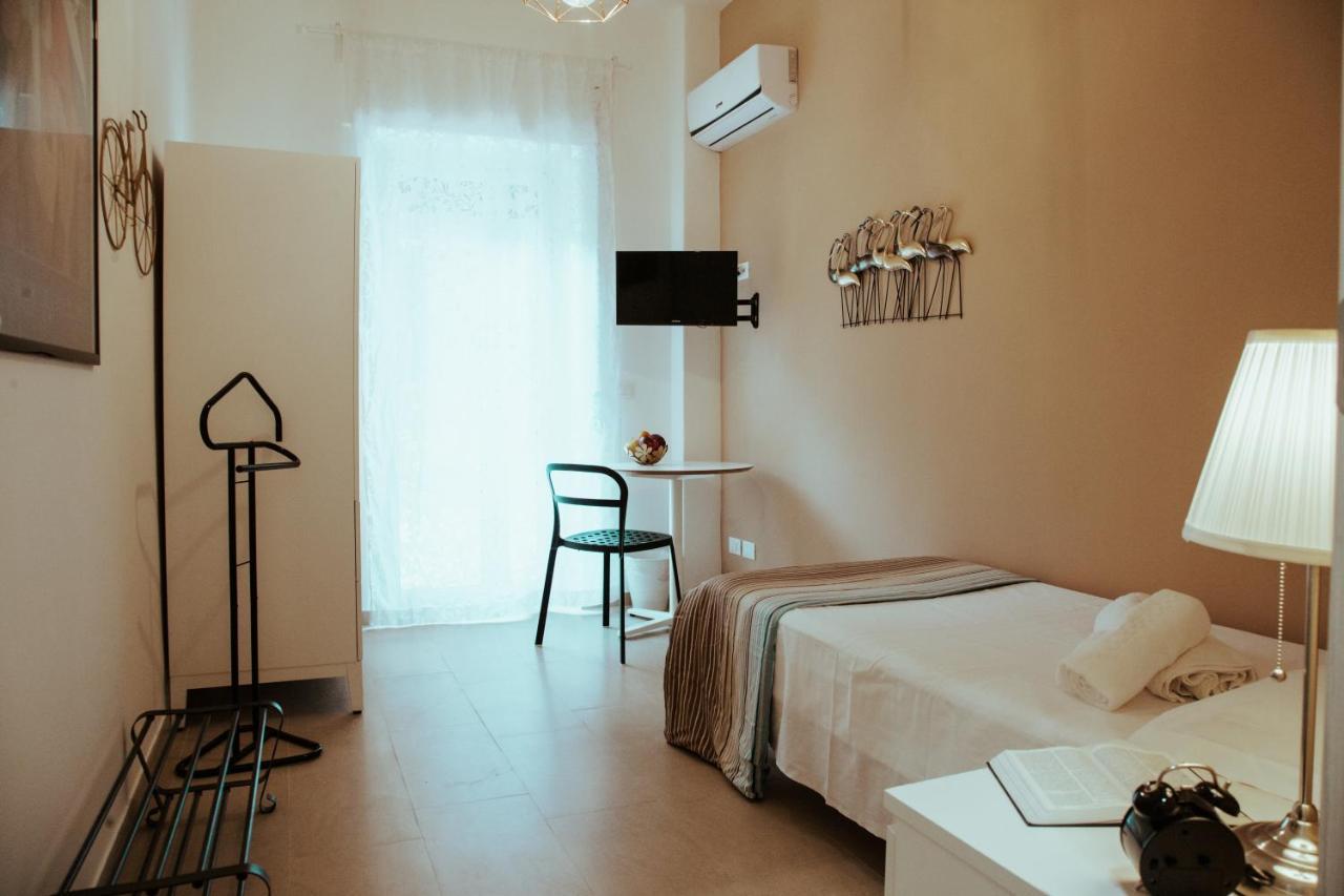 Sostanza - Rooms In Katanya Dış mekan fotoğraf