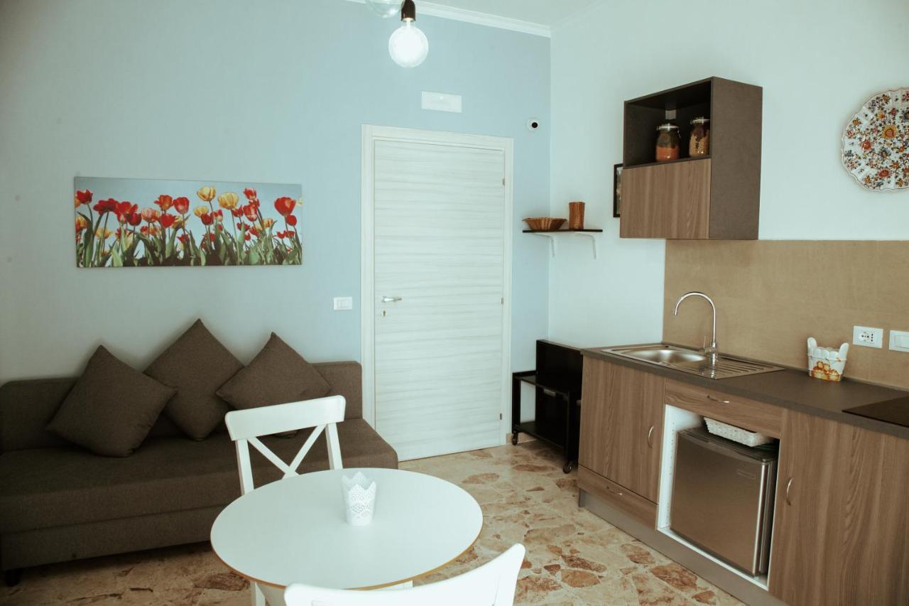 Sostanza - Rooms In Katanya Dış mekan fotoğraf